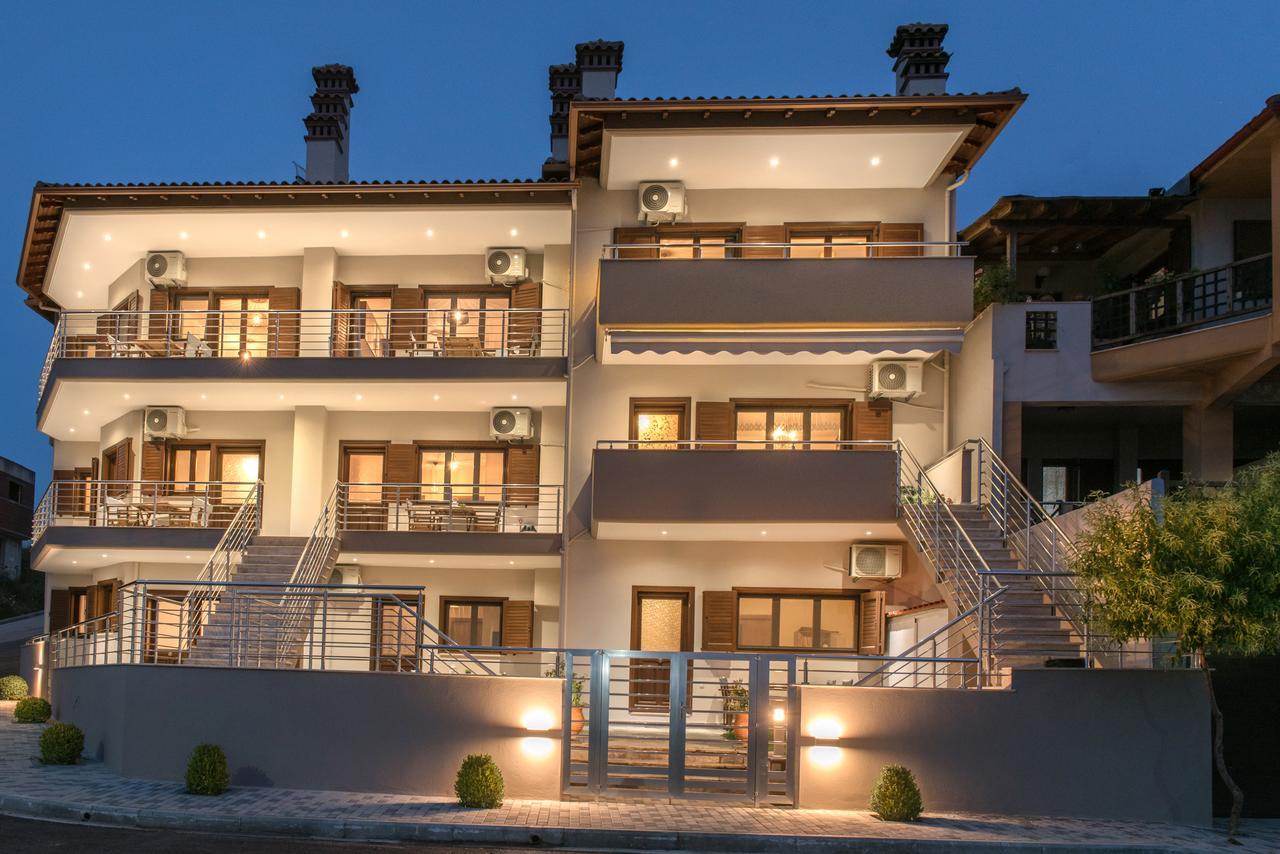 Pleiades Casual Living Apartment Nea Roda Luaran gambar
